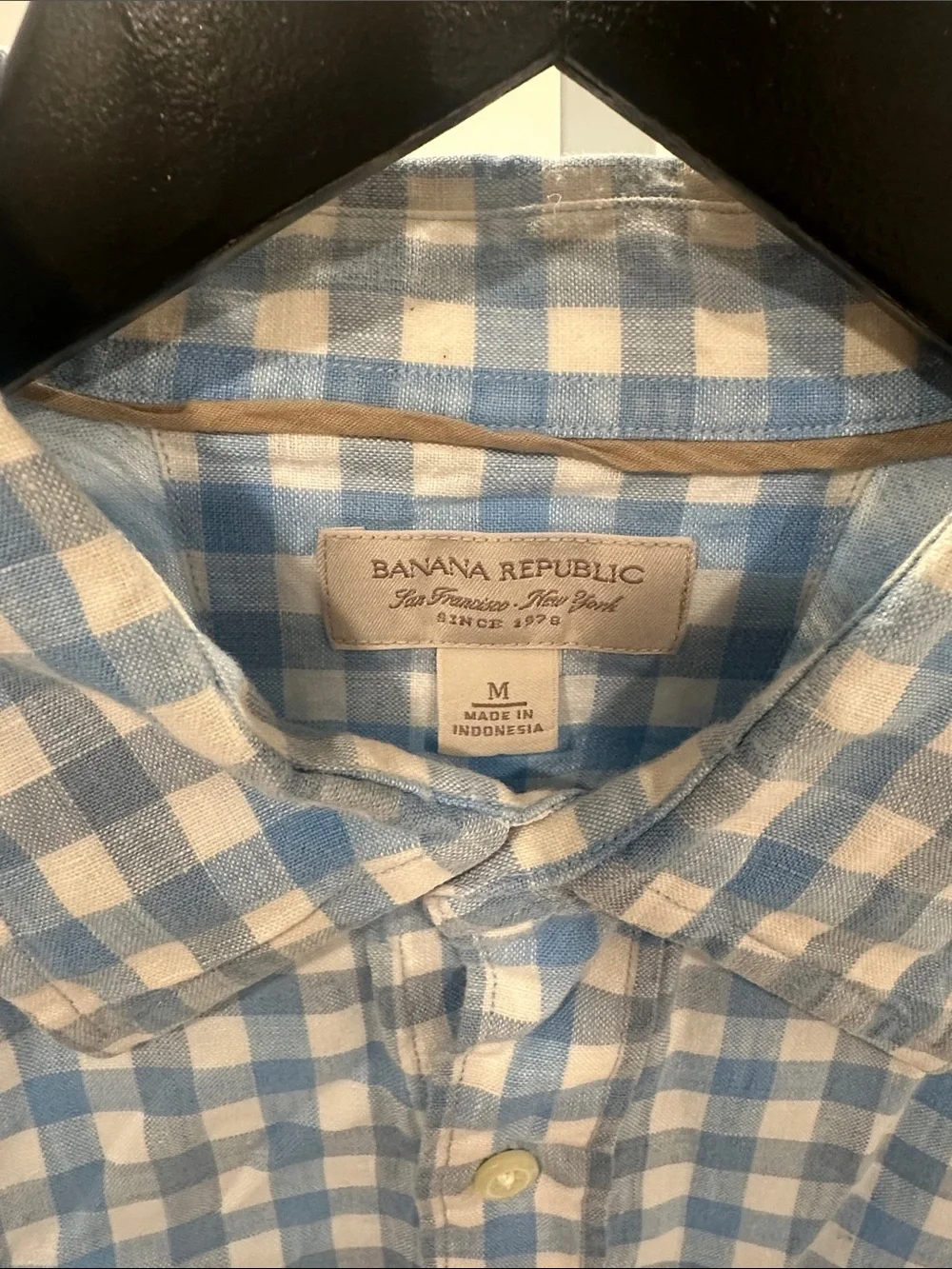 Banana Republic Linen Blue and White Gingham Button-Down Shirt